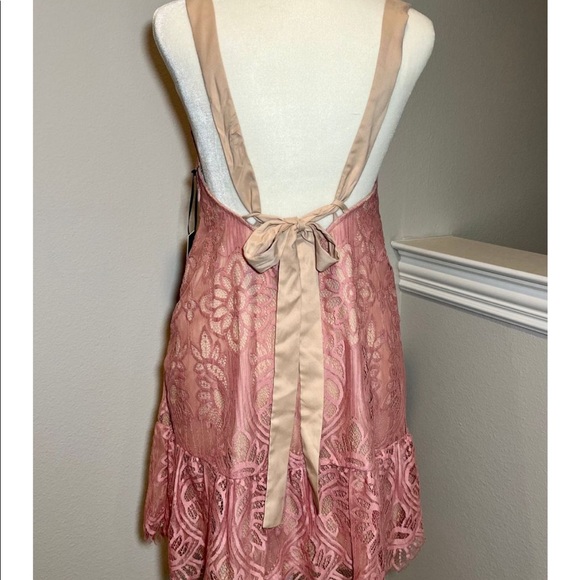 Lovers + Friends Lace Mini Dress- M - Picture 3 of 6